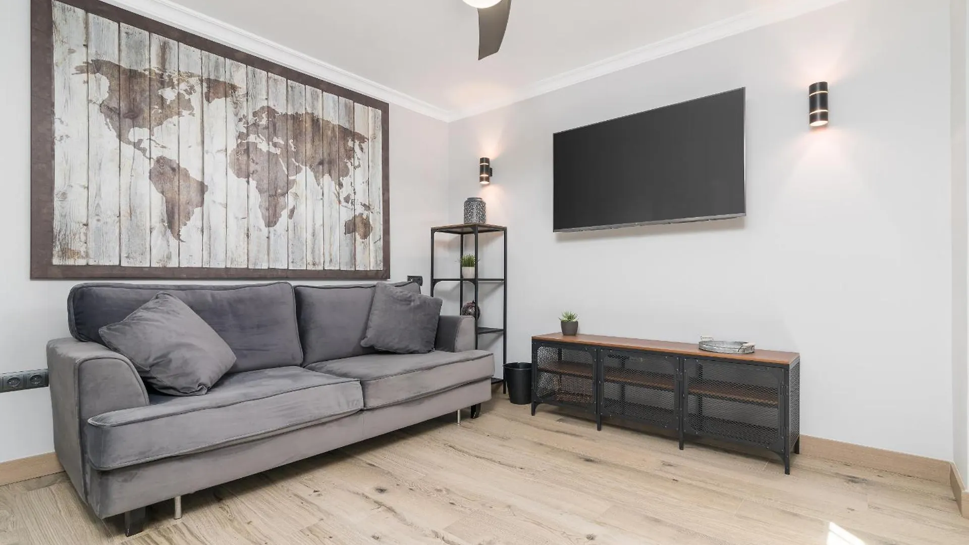 Suite Homes Agua Malaga 0*,